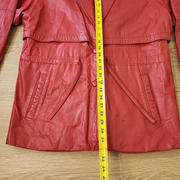 Wilson Red Leather Jacket Womens Size Medium Two Button Waistband Tie READ - Picture 8 of 15